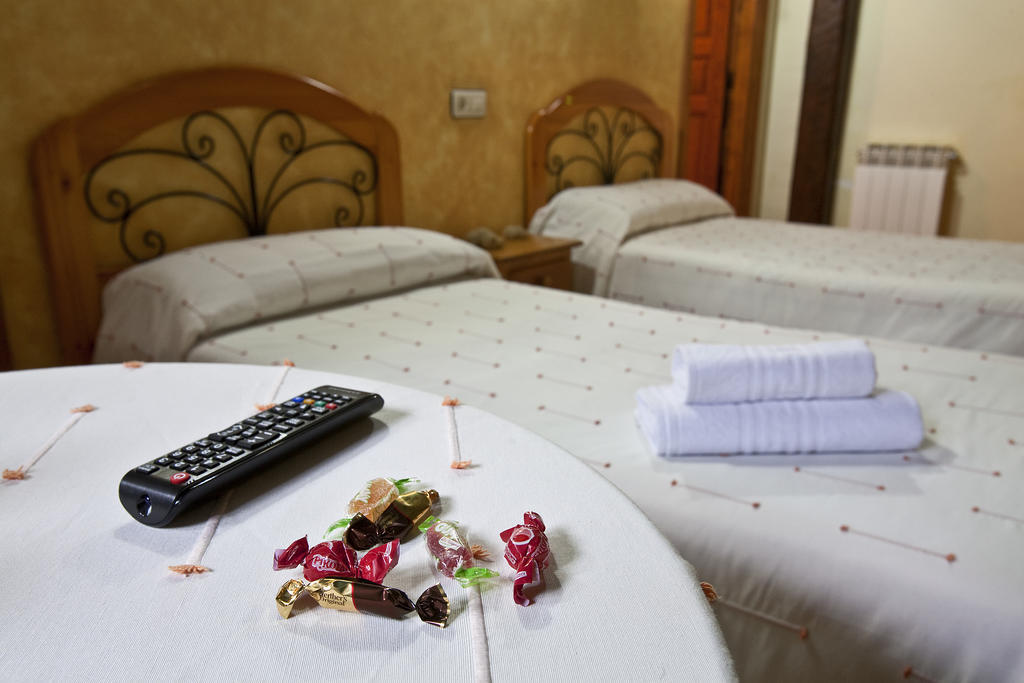 Hotel Rural Sierra De Francia Sotoserrano Værelse billede